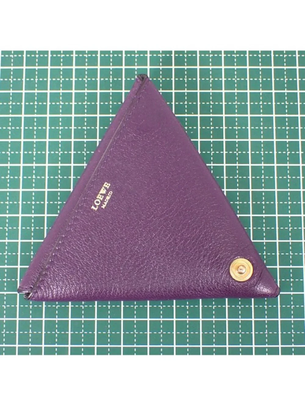 Loewe Triangle Coin Case